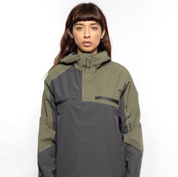 Vale Packable Anorak - Image 15