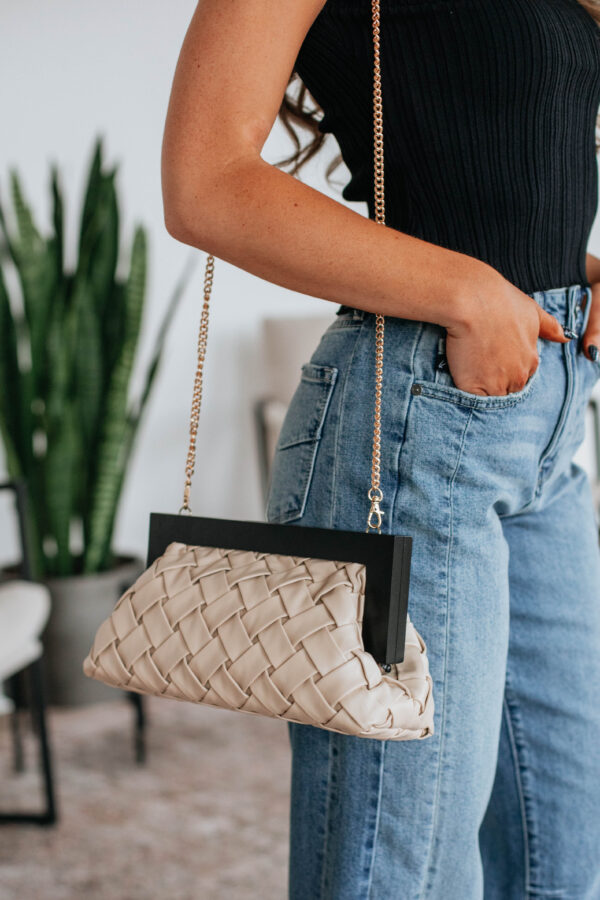 Yensy Woven Clutch Bag - Image 3