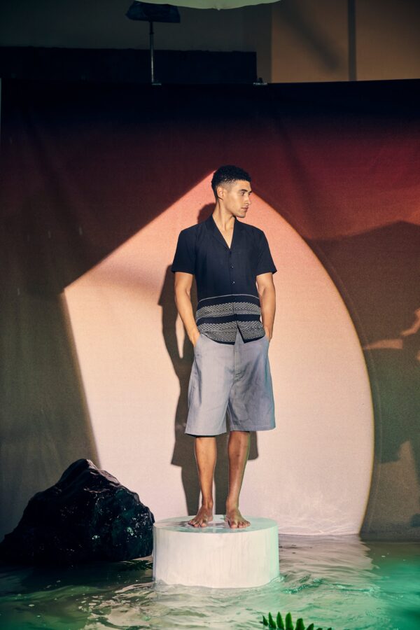 Border Shirt - Image 7