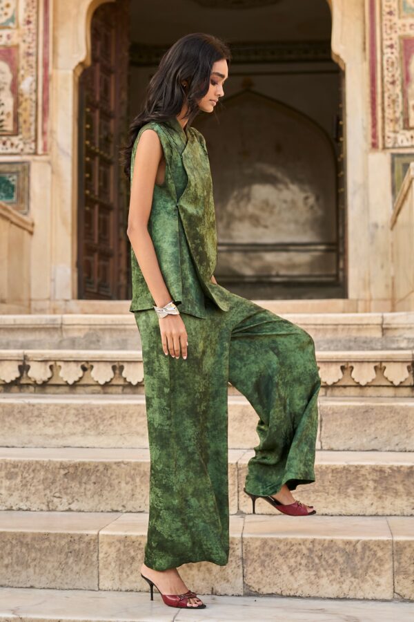 Sleeveless Jacquard Top - Image 2