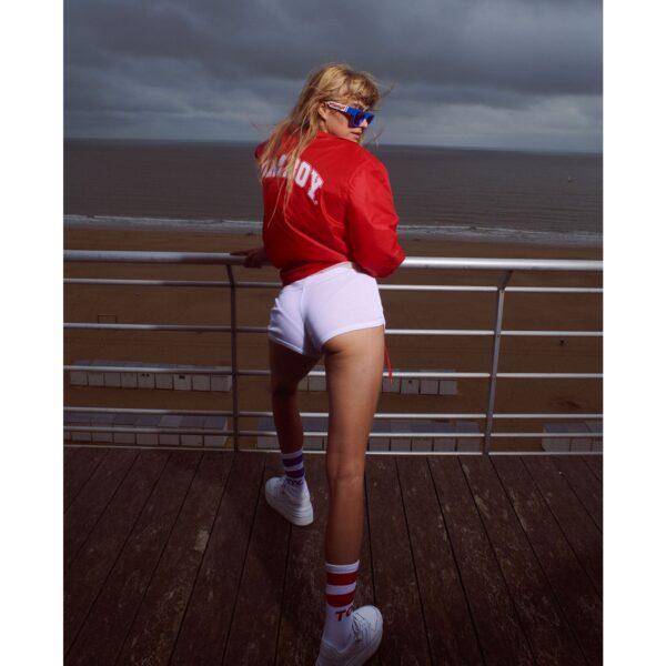 GIGI WHITE - Image 2
