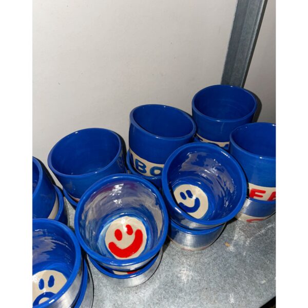CAFÉ ! CLOPES ! RED/BLUE CERAMIC SET - Image 3