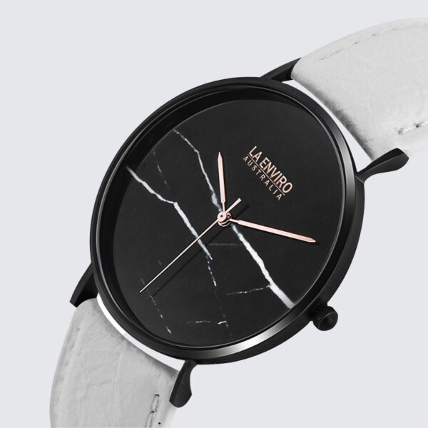 PINEAPPLE LEATHER BLACK WITH WHITE STRAP I MARBLE 40 MM