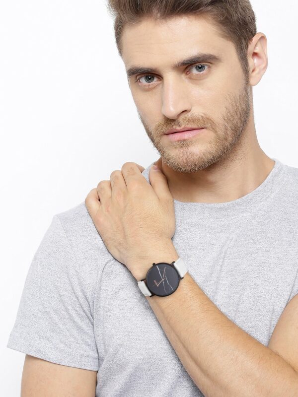 PINEAPPLE LEATHER BLACK WITH WHITE STRAP I MARBLE 40 MM - Image 4