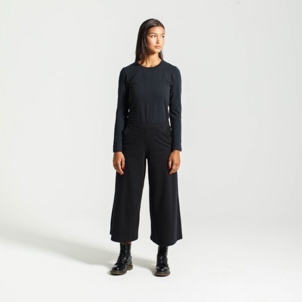 Staple Long Sleeve | Black - Image 4