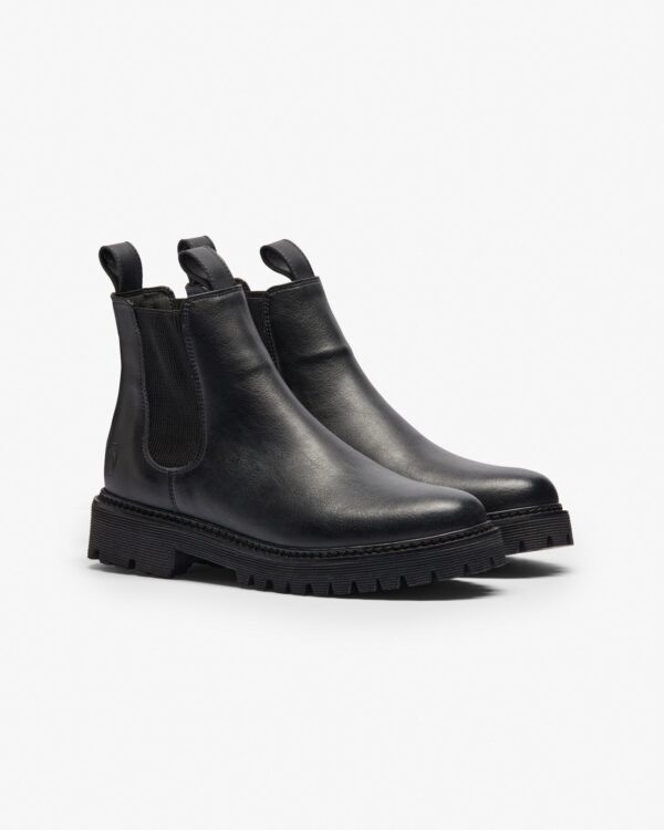 The Signature Chelsea Boot in black - Image 2