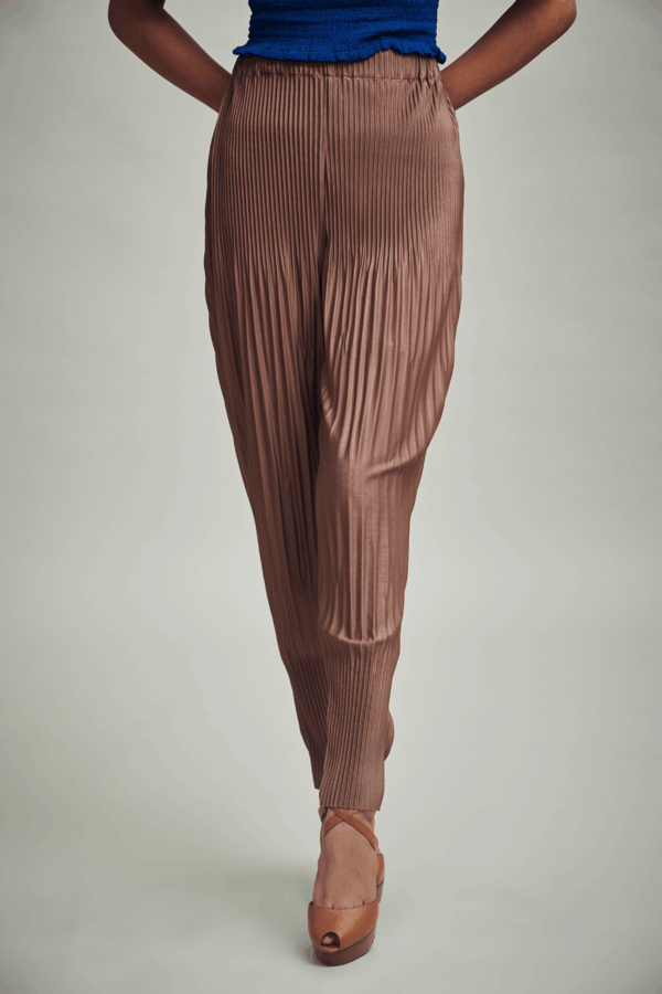 Irregular Pleat Drum Pant - Image 10