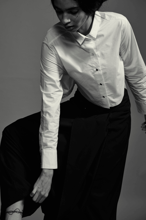Back Tie Crop Shirt - Image 8