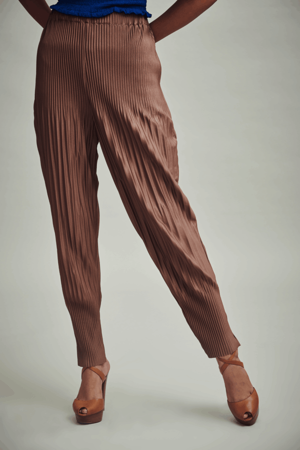 Irregular Pleat Drum Pant - Image 11