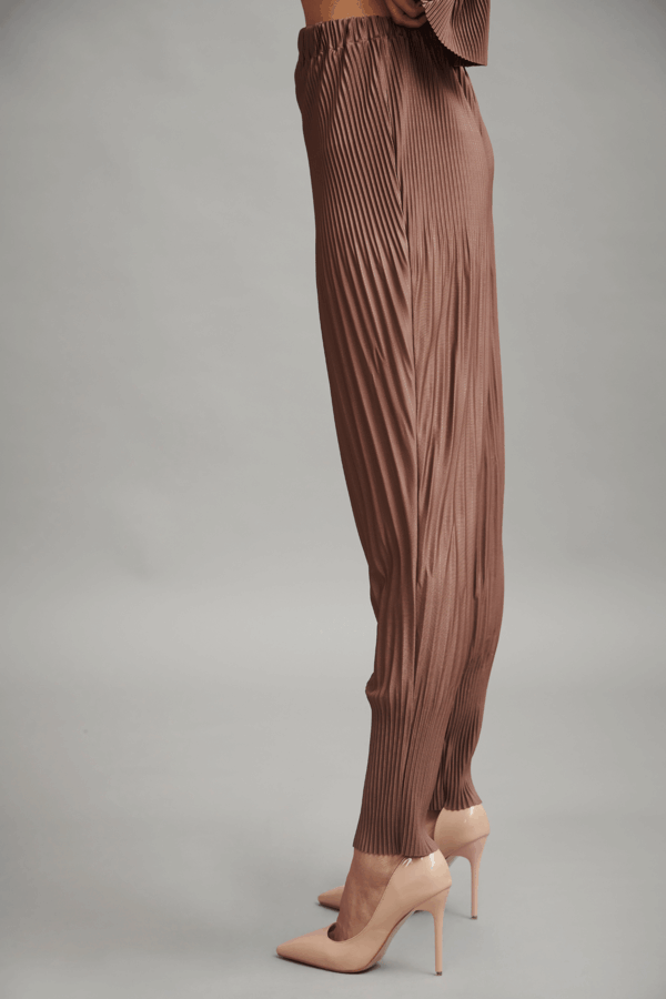 Irregular Pleat Drum Pant - Image 19