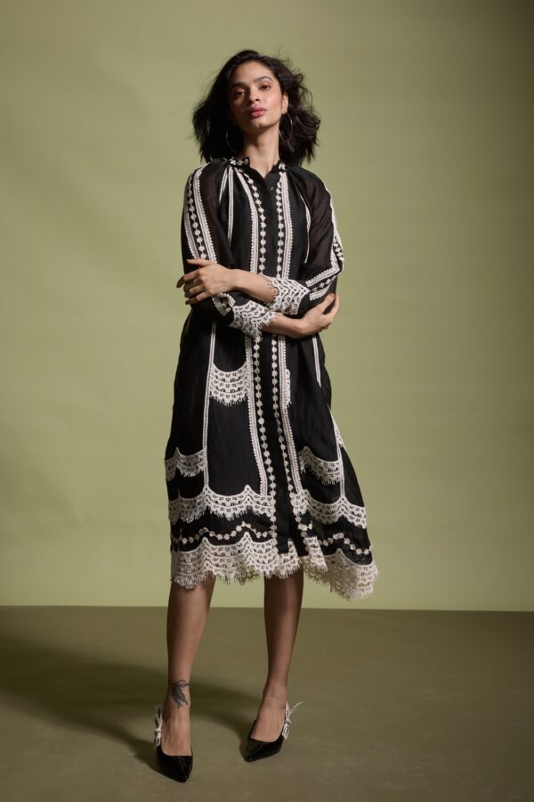 Linen Lace Midi - Image 15
