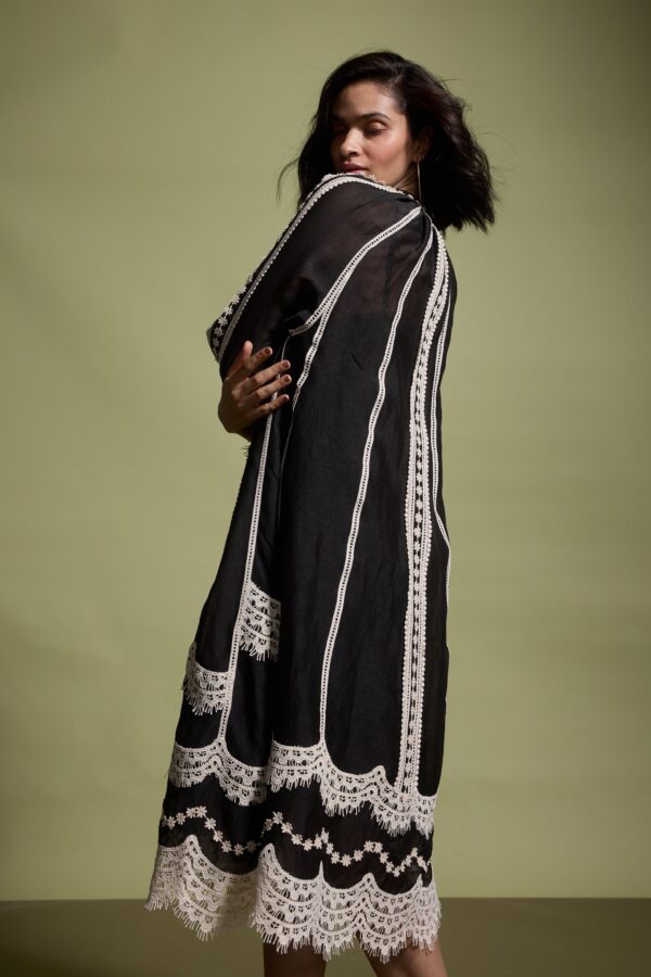 Linen Lace Midi - Image 26
