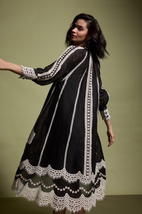 Linen Lace Midi - Image 29