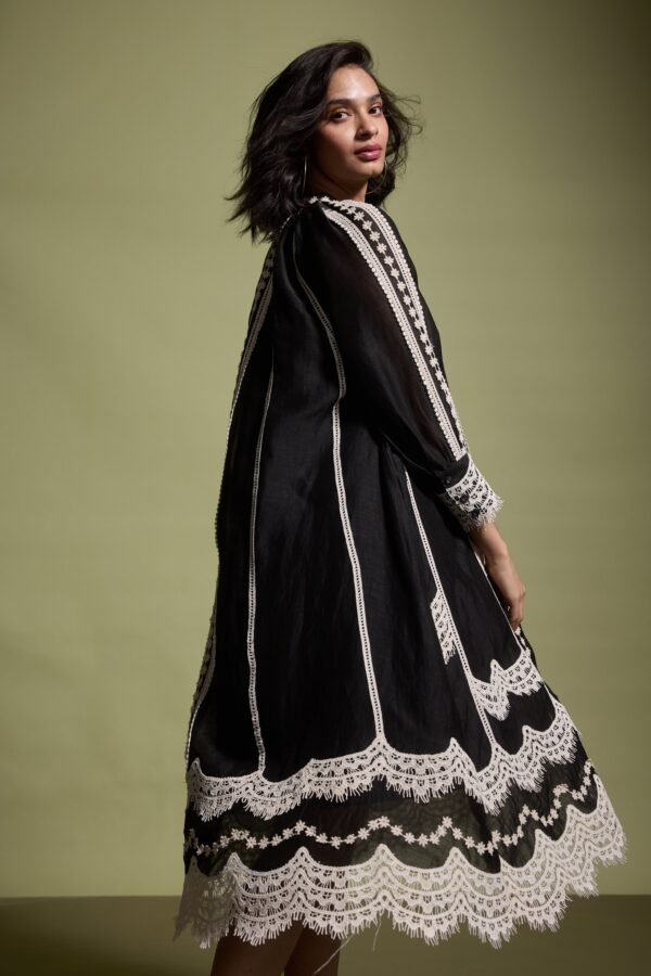 Linen Lace Midi - Image 30