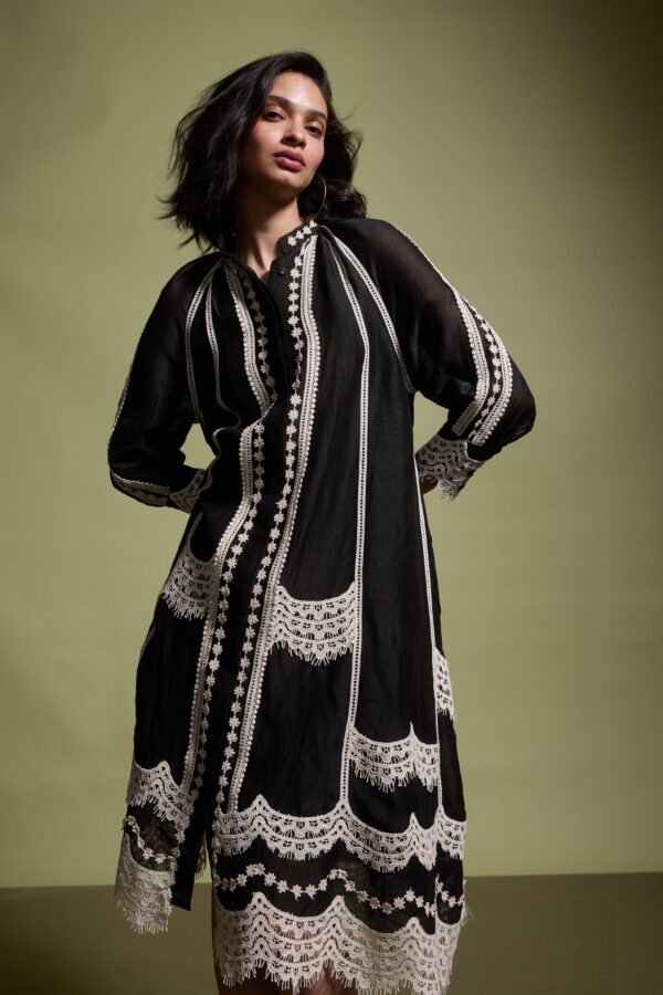 Linen Lace Midi - Image 34