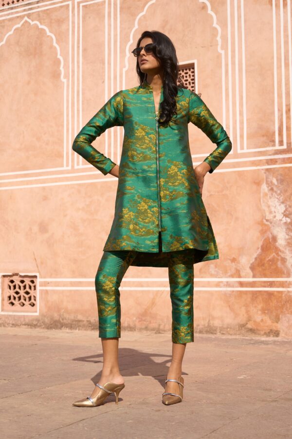 Patterned Brocade Longline Top and Pant - Image 5