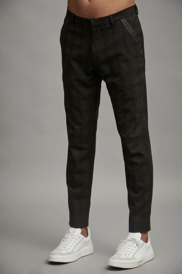 Vegan Leather Detail Pant - Image 4