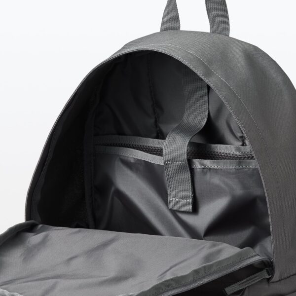 Less Tiring Water Repellent Backpack - Image 4