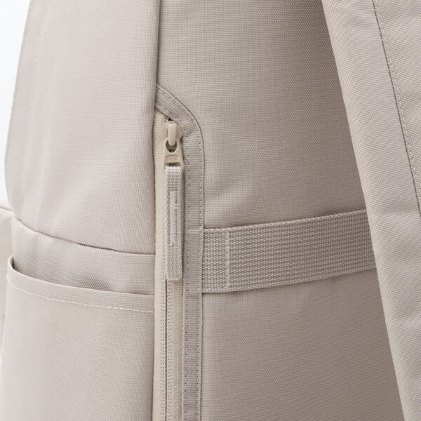 Less Tiring Water Repellent Backpack - Image 36