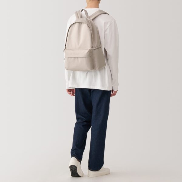 Less Tiring Water Repellent Backpack - Image 39