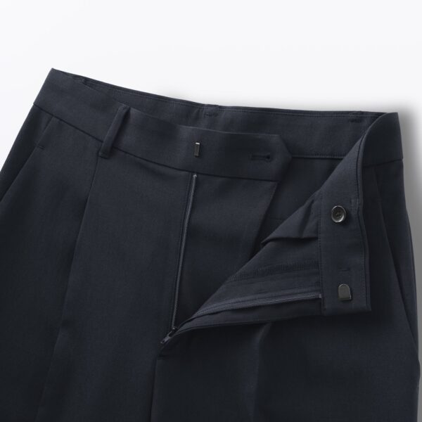 Women's Water Repellent Pleated Straight Pants - Image 9