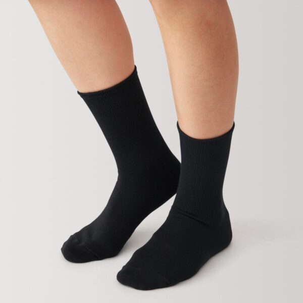 Right Angle Loose Top Tapered Socks - Image 13