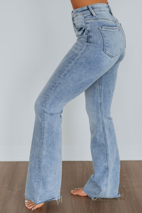 Arya Risen Jeans - Light Wash - Image 7