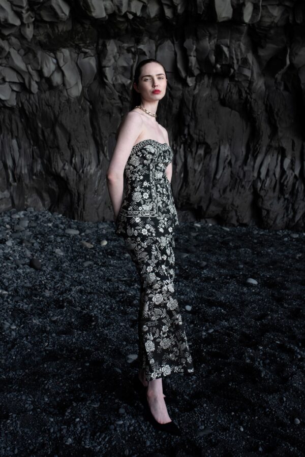 Embroidered Sleeveless Top - Image 5