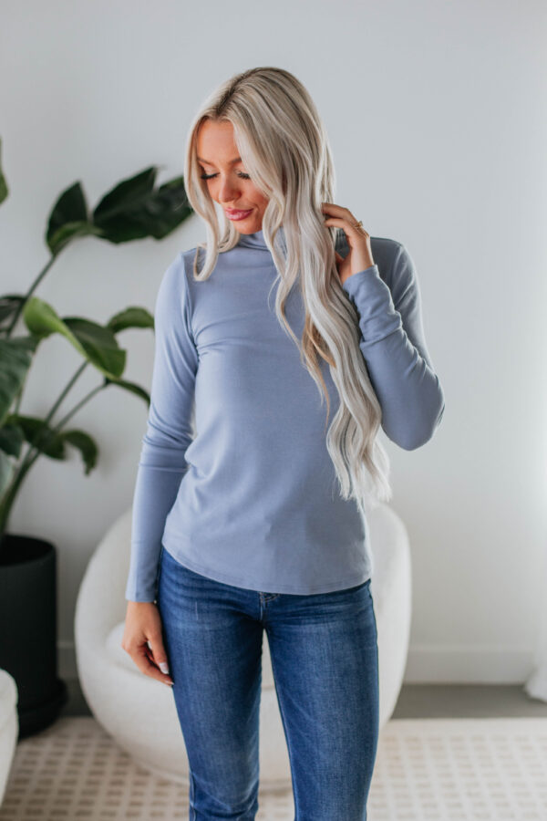 Cene Mock Neck Top - Vintage Blue - Image 4