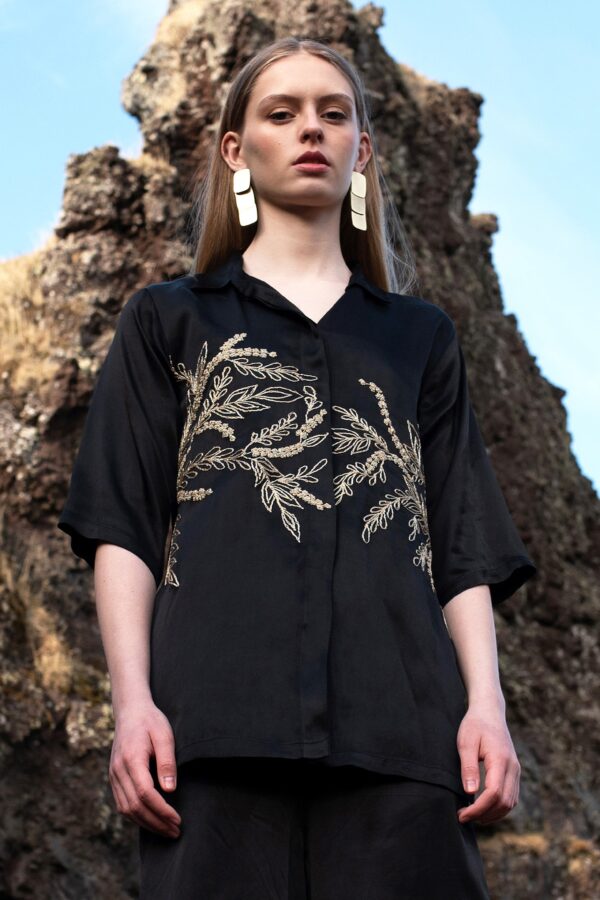 Placement Dori Embroidered Set - Image 6