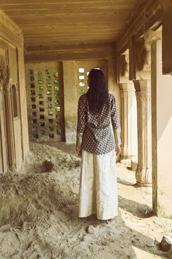 Brocade Shirt, Bralette and Maxi-Skirt Set - Image 31