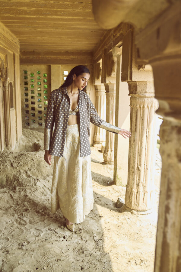 Brocade Shirt, Bralette and Maxi-Skirt Set - Image 7