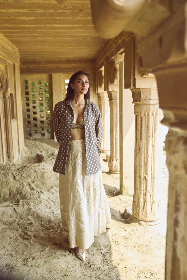 Brocade Shirt, Bralette and Maxi-Skirt Set - Image 5