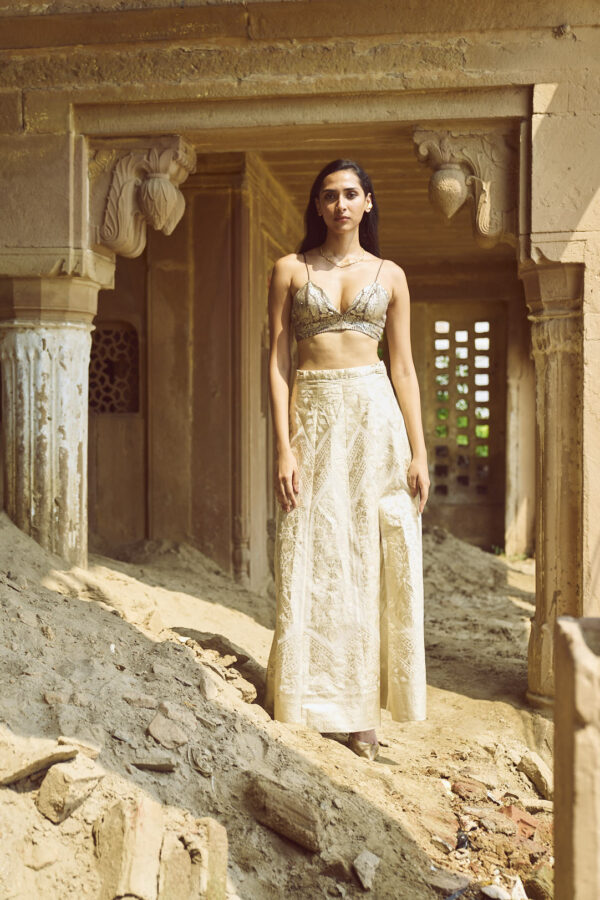 Brocade Shirt, Bralette and Maxi-Skirt Set - Image 21