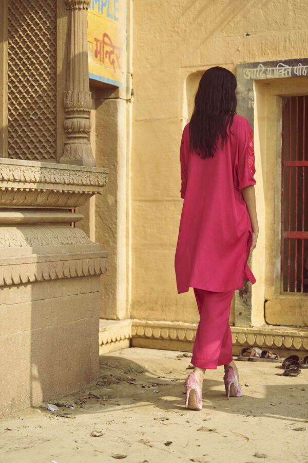 Boxy Embroidered Set - Image 17