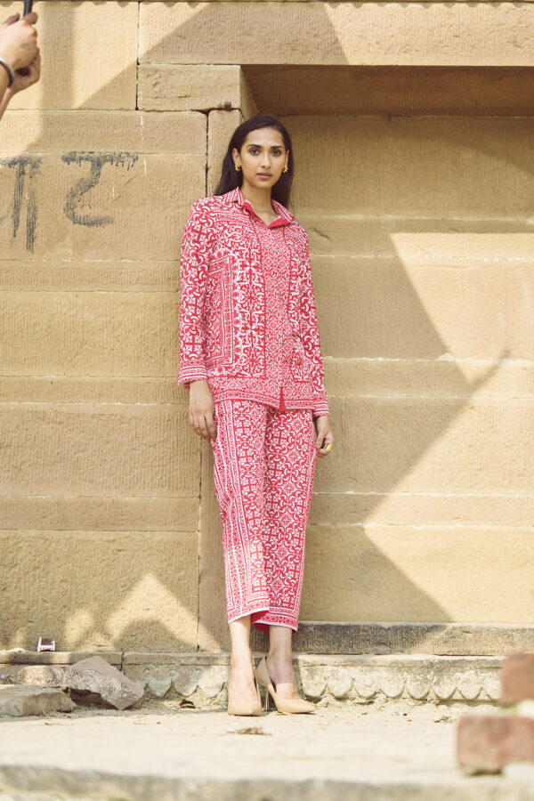 Baroque Porcelain Print Shirt - Image 9