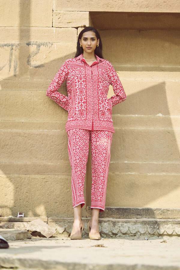 Baroque Porcelain Print Shirt - Image 12