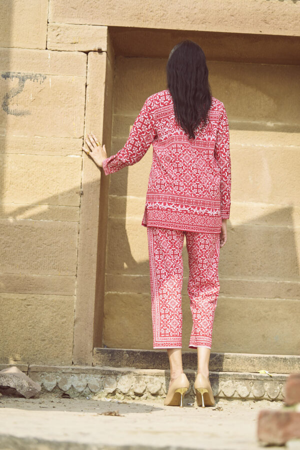 Baroque Porcelain Print Shirt - Image 20