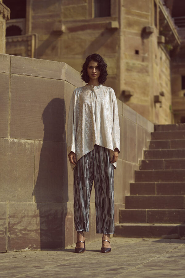 Boxy Foil Pleated Top - Image 14