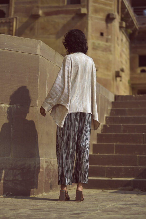 Boxy Foil Pleated Top - Image 15