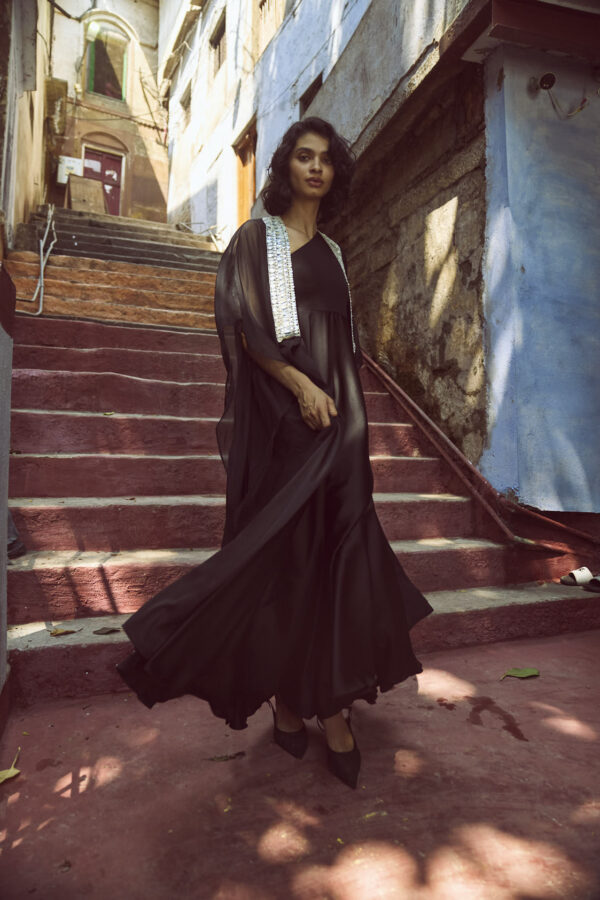 Shell Embroidered Organza Cape - Image 8