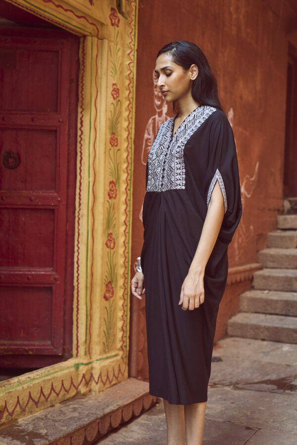Embroidered Bib Kaftan - Image 14
