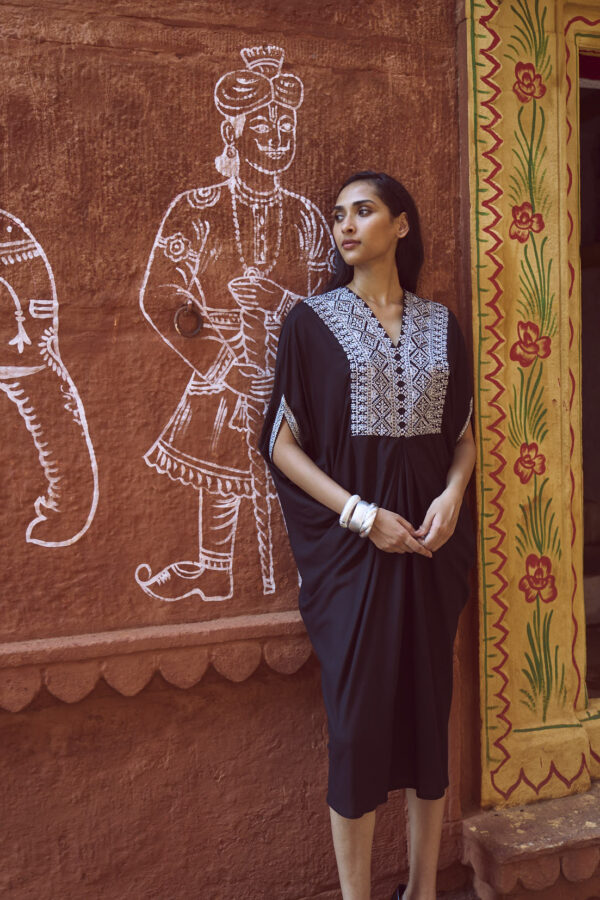 Embroidered Bib Kaftan - Image 18