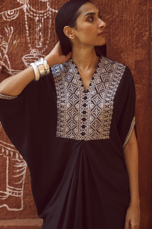 Embroidered Bib Kaftan - Image 20