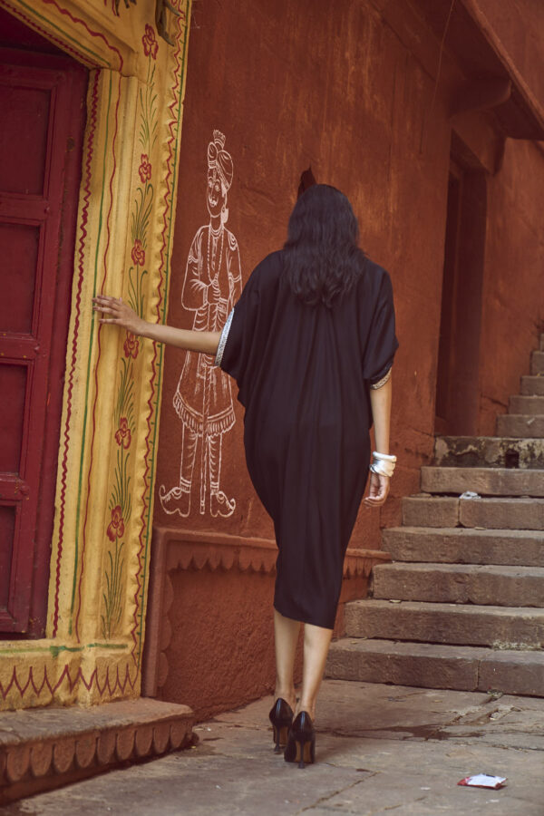 Embroidered Bib Kaftan - Image 25