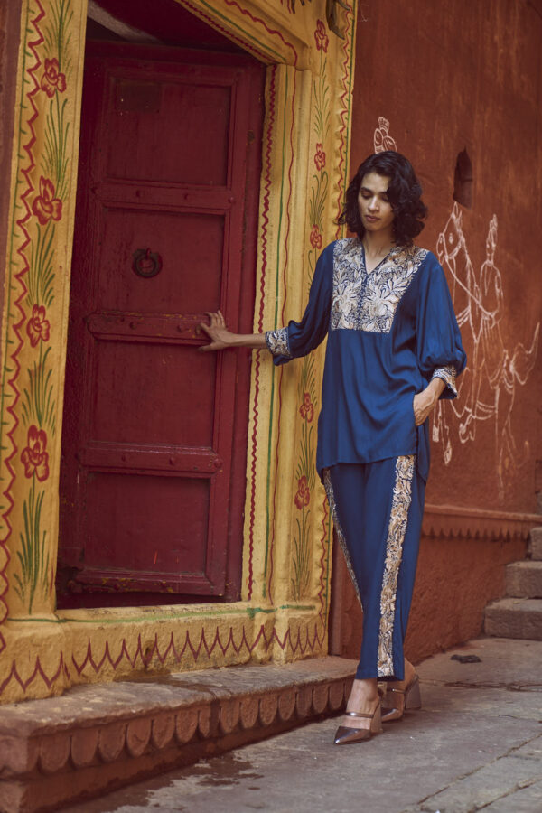 Embroidered Teal Pant Set - Image 4