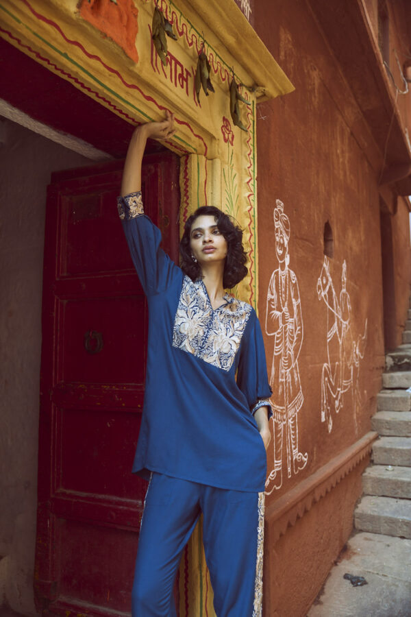 Embroidered Teal Top - Image 8
