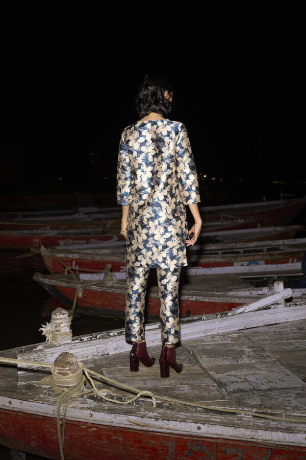Brocade High/Low Set - Image 18