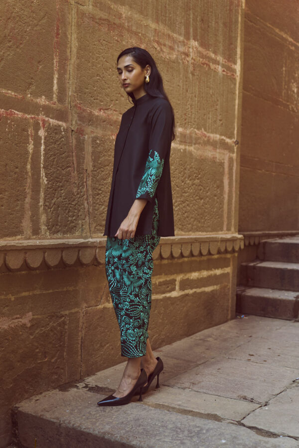 Gara Stitch Cuff Shirt - Image 10
