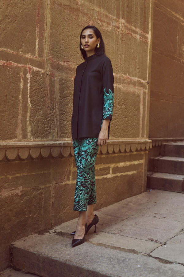 Gara Stitch Cuff Shirt - Image 11